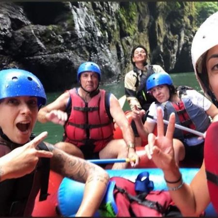 Hostal Y Cabinas Anita-And Rafting Tour! Siqurres Da Alegria エクステリア 写真