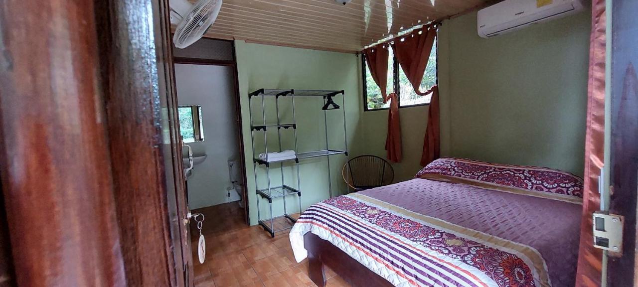 Hostal Y Cabinas Anita-And Rafting Tour! Siqurres Da Alegria エクステリア 写真