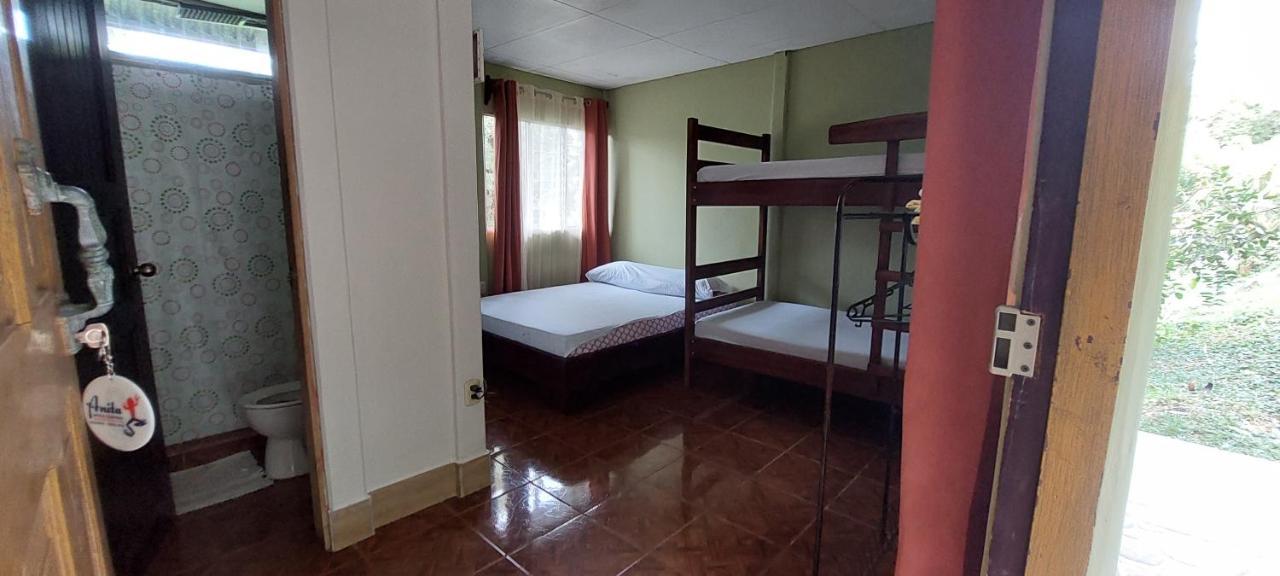 Hostal Y Cabinas Anita-And Rafting Tour! Siqurres Da Alegria エクステリア 写真