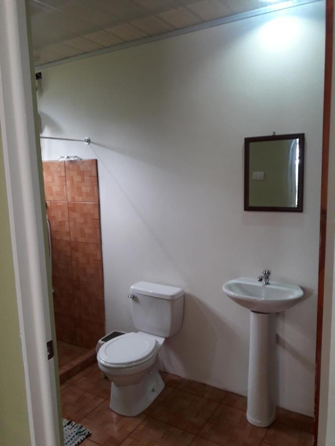 Hostal Y Cabinas Anita-And Rafting Tour! Siqurres Da Alegria エクステリア 写真