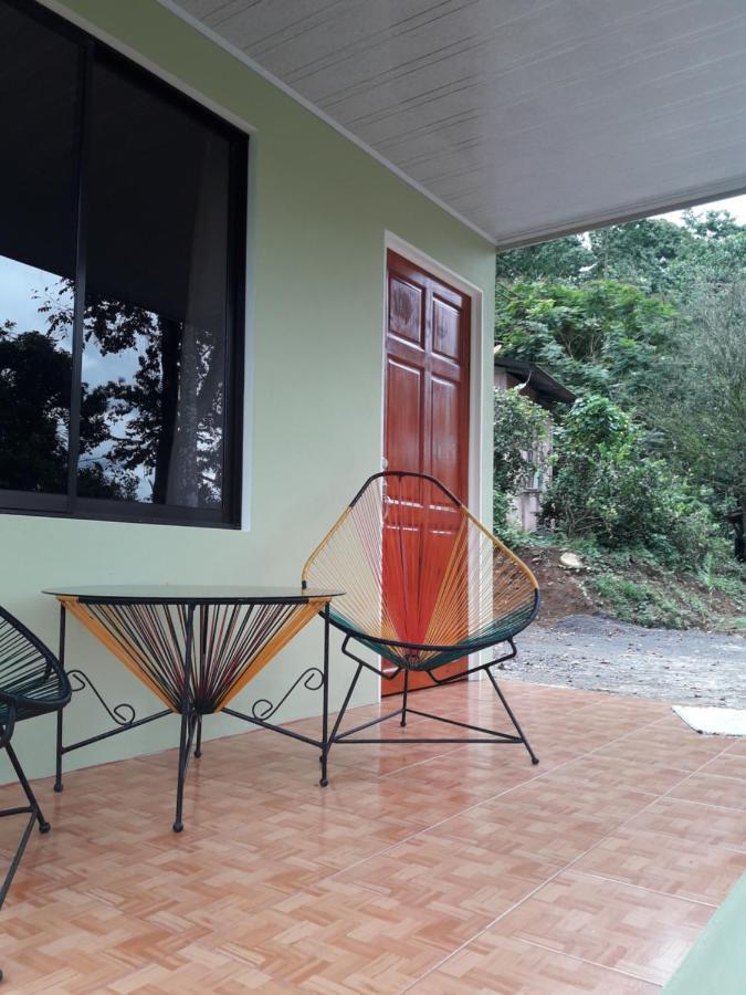 Hostal Y Cabinas Anita-And Rafting Tour! Siqurres Da Alegria エクステリア 写真
